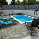 Kuca Za Odmor Pobor Hébergement de vacances Jadranovo