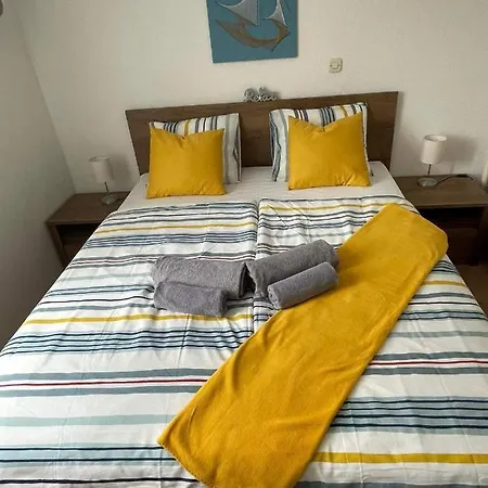 Kuca Za Odmor Pobor Tatil Evi Jadranovo
