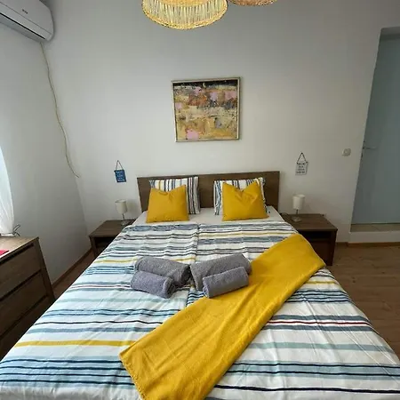 Kuca Za Odmor Pobor * Jadranovo